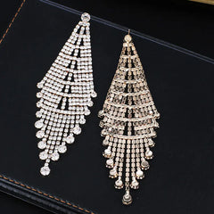 High-grade Light Luxury Sparkling Full Rhinestone Geometric Ear Studs Earrings UniqueTrends